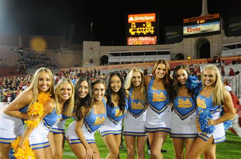 cheerleaders in the shower|A bevy of beautiful cheerleaders who got my morning started.